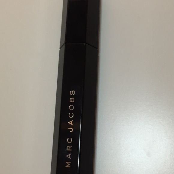 Mascara Bundle:Marc Jacobs, Hourglass, Tart - Picture 2 of 8